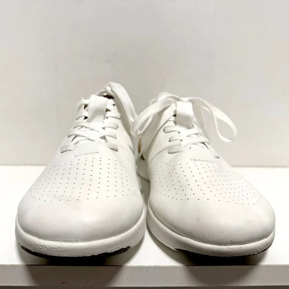 Steve Madden Baton Sneaker - Picture 5 of 11